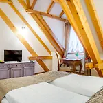 Schloss Thalheim Hotel