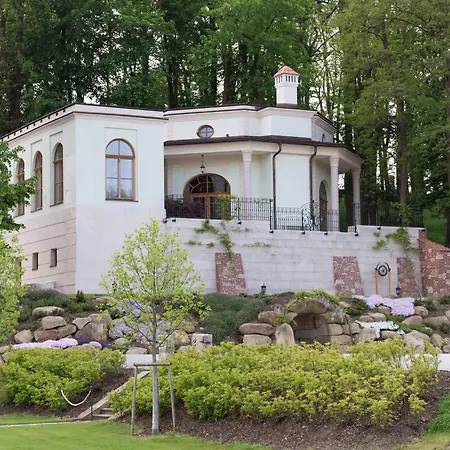 Schloss Thalheim Hotel