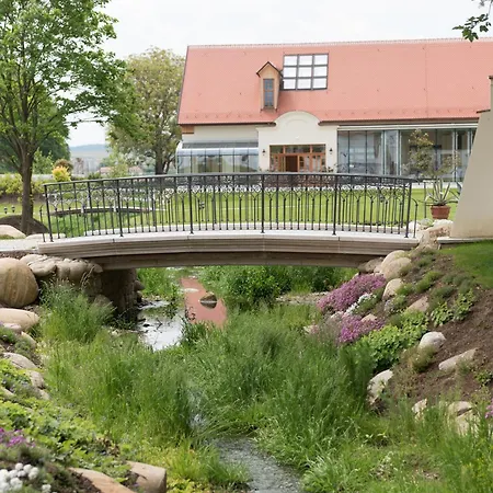 Hotel Schloss Thalheim Perschling