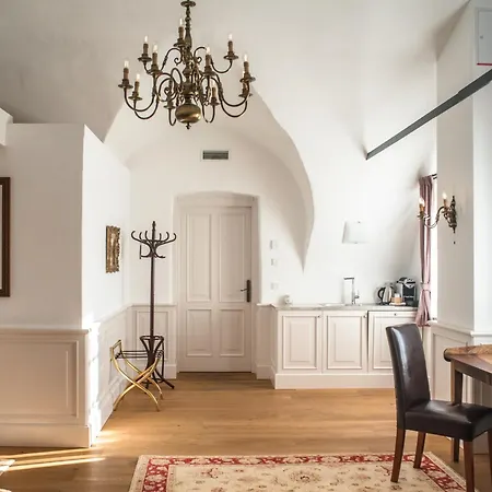 Schloss Thalheim Perschling