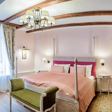 Schloss Thalheim Hotel