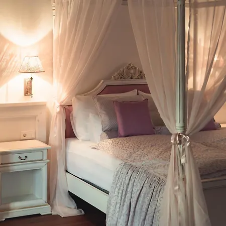 Schloss Thalheim Hotel 4*