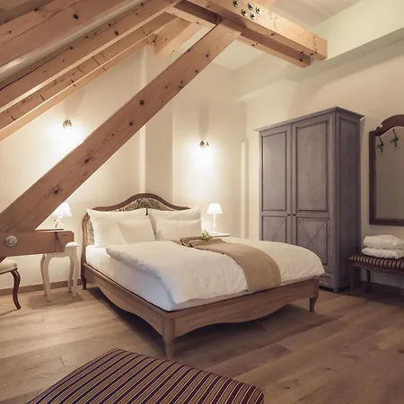 Schloss Thalheim 4* Perschling