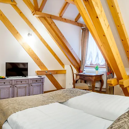 Schloss Thalheim Hotel