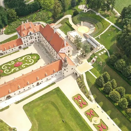 Schloss Thalheim 4*