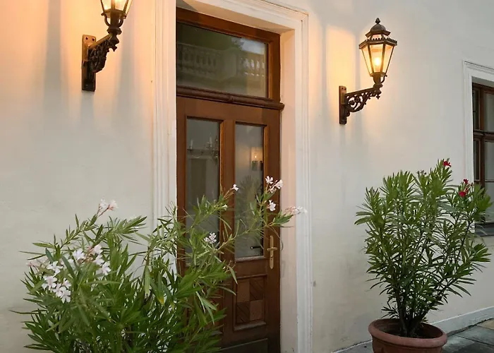 Schloss Thalheim 4* Perschling