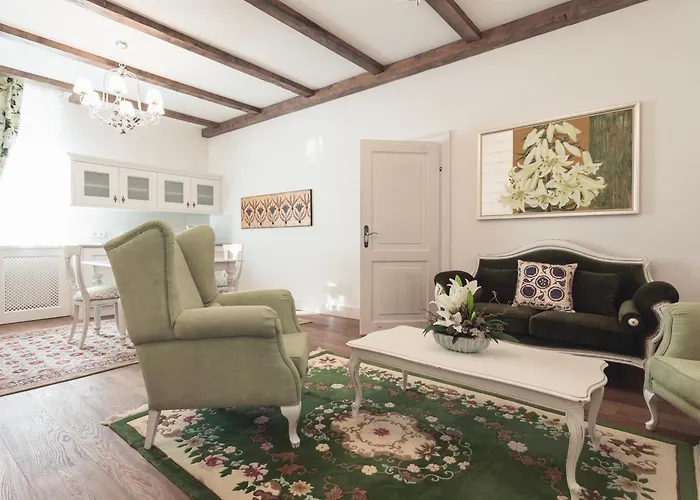 Schloss Thalheim Hotel Perschling