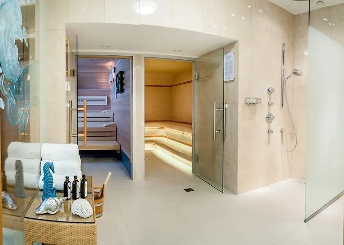 Schloss Thalheim 4* Perschling