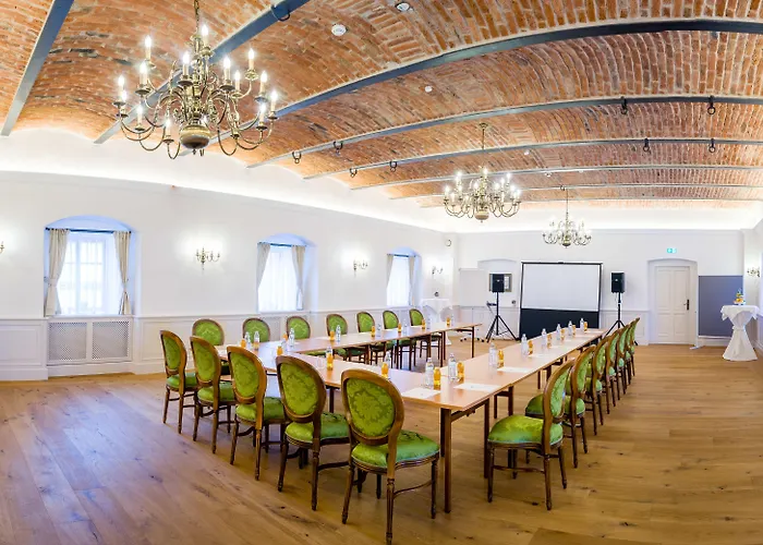 Hotel Schloss Thalheim