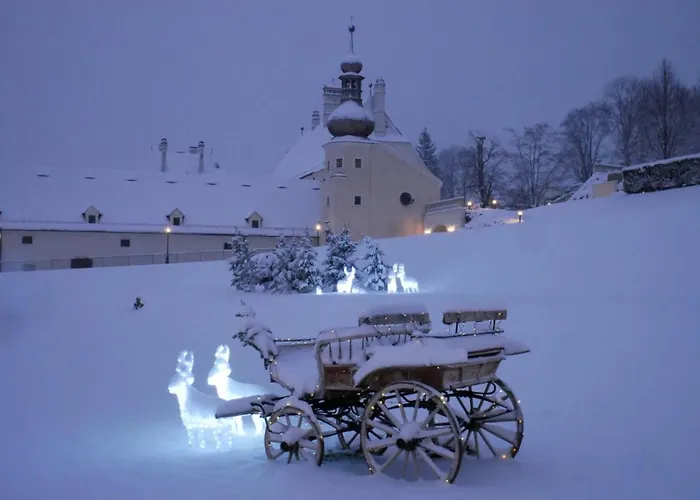 Schloss Thalheim 4* Perschling